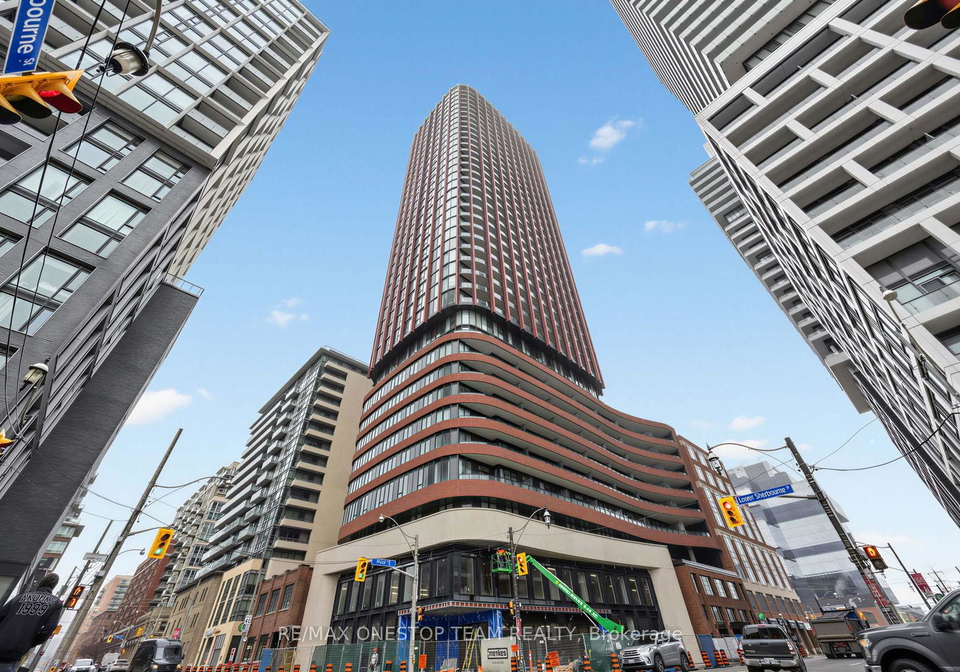 180-front-street-e-toronto-ontario-c12864084