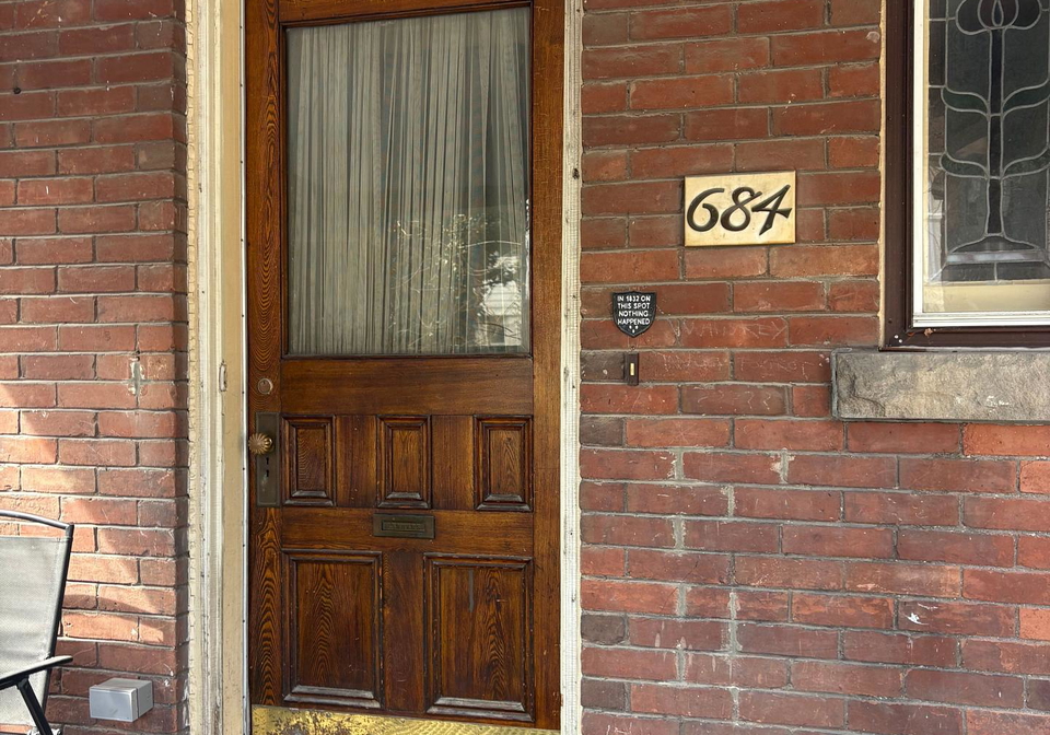684-shaw-street-toronto-ontario-c12864128