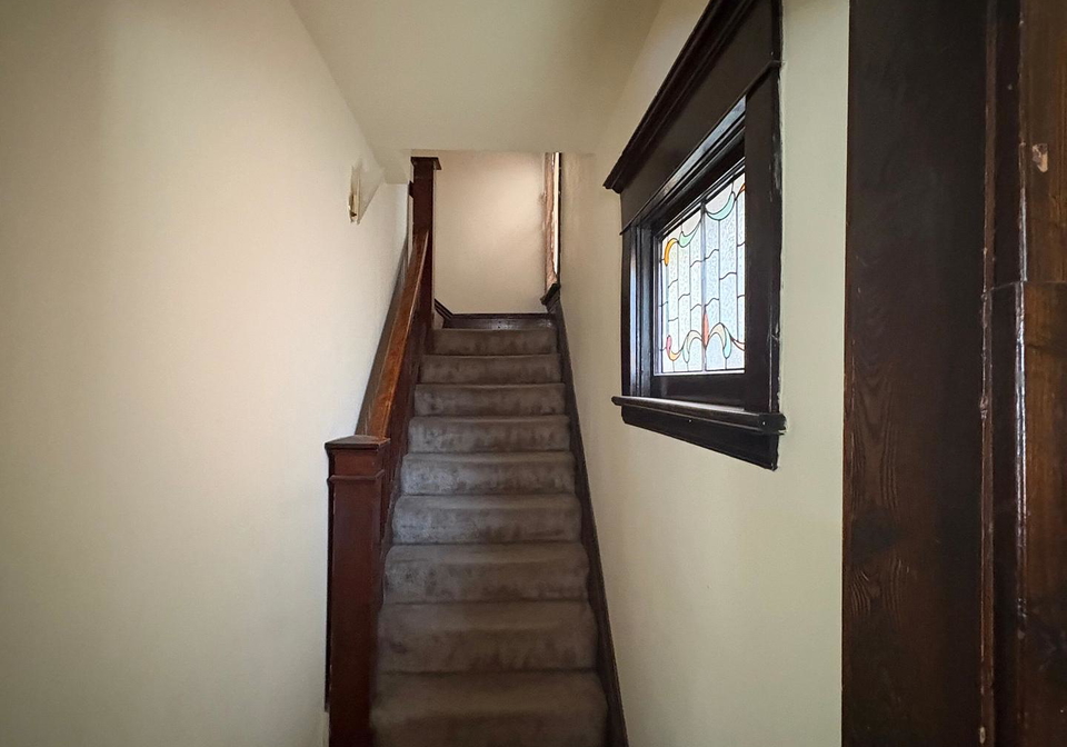 684-shaw-street-toronto-ontario-c12864128