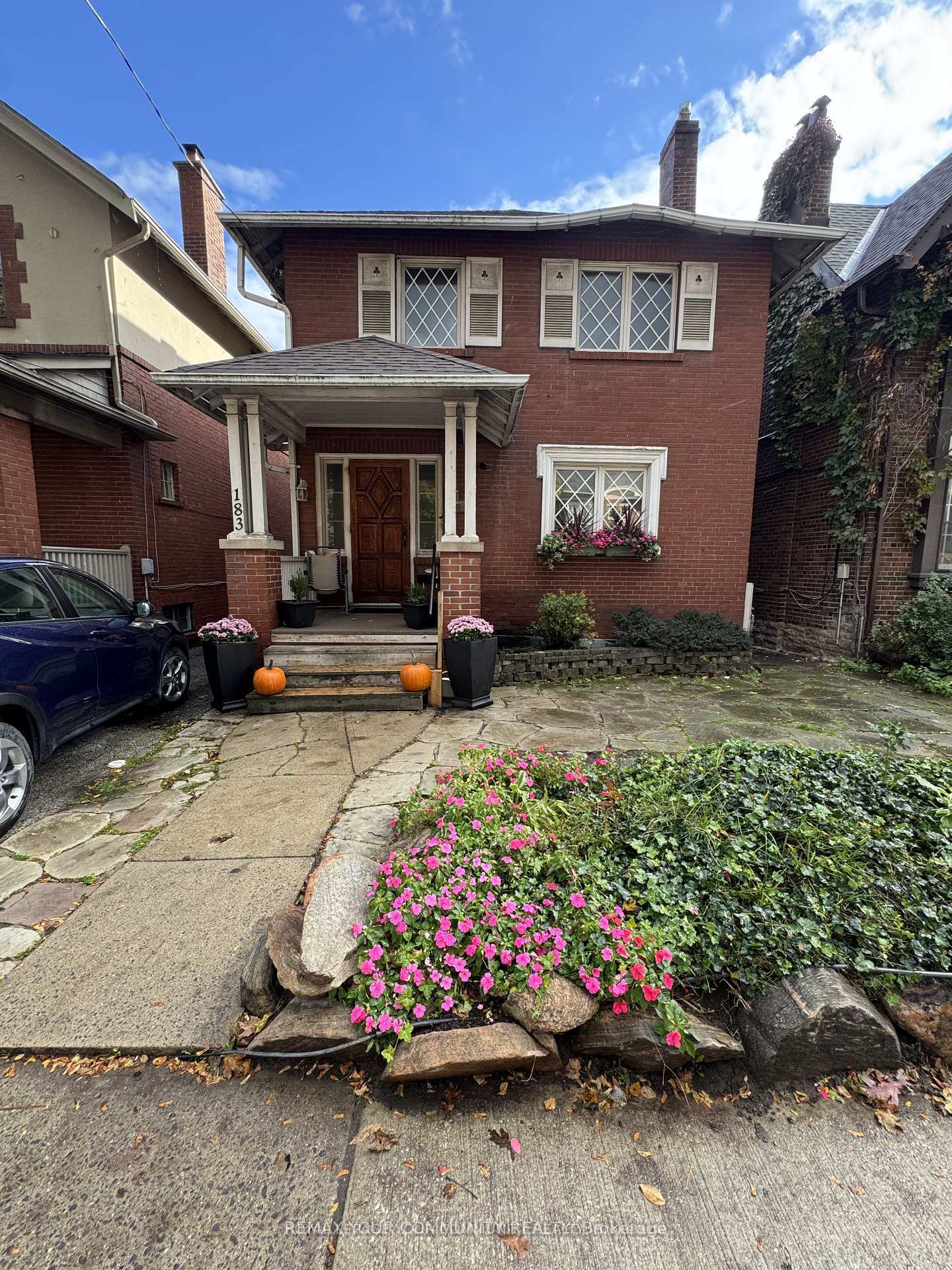 183-st-clair-avenue-e-toronto-ontario-c12864198