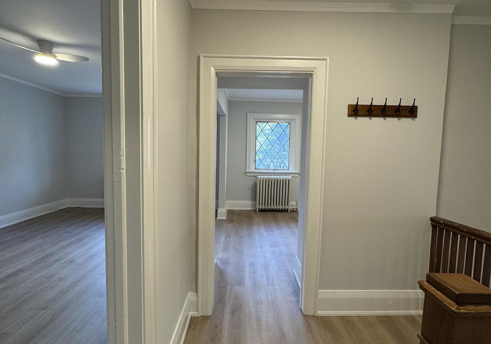183-st-clair-avenue-e-toronto-ontario-c12864198