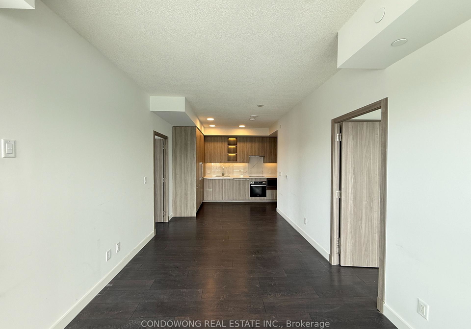 25-mcmahon-drive-north-york-ontario-c12864312