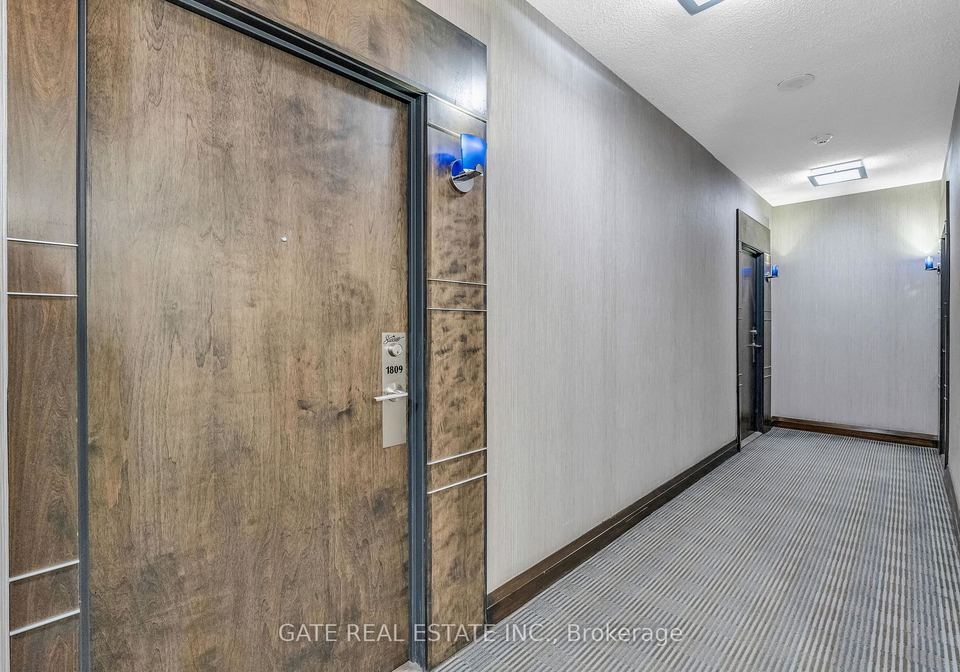 18-harbour-street-toronto-ontario-c12864398