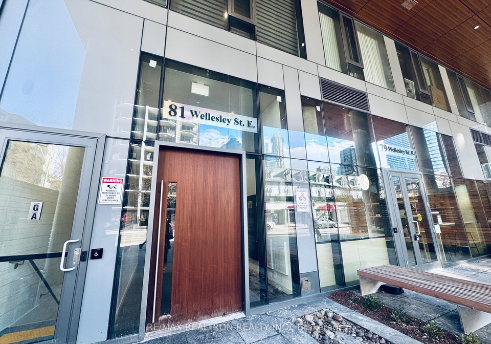 81-wellesley-street-e-toronto-ontario-c12864452