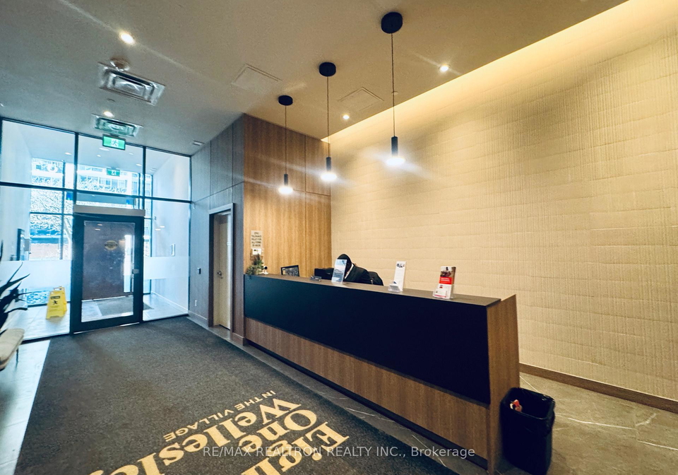 81-wellesley-street-e-toronto-ontario-c12864452