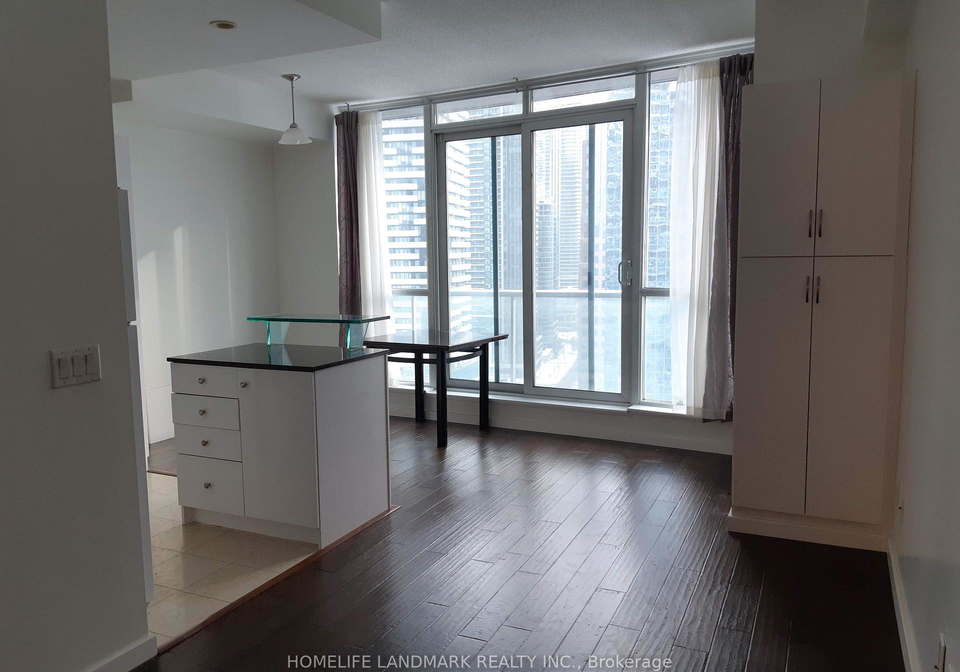 8-york-street-toronto-ontario-c12864470