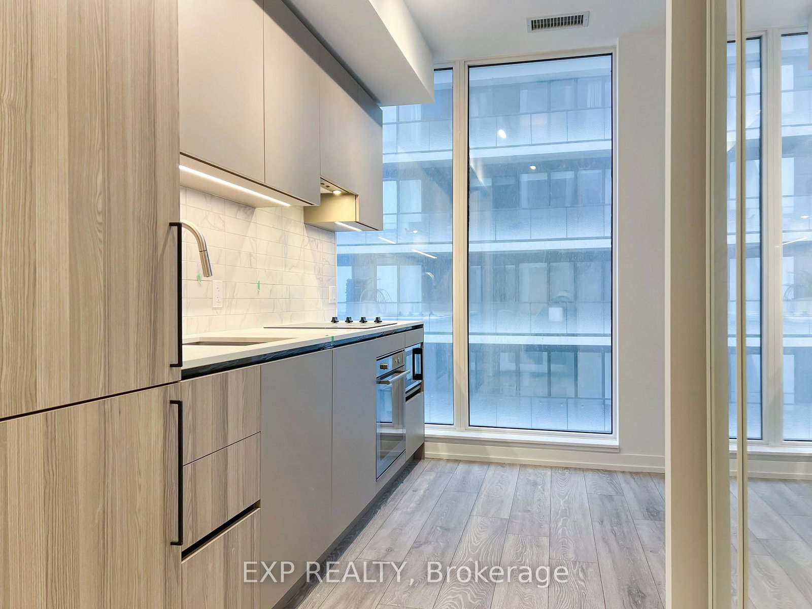 55-mercer-street-toronto-ontario-c12864474
