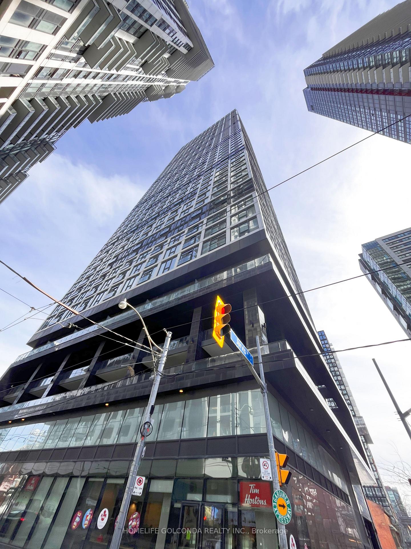 181-dundas-street-e-toronto-ontario-c12864654