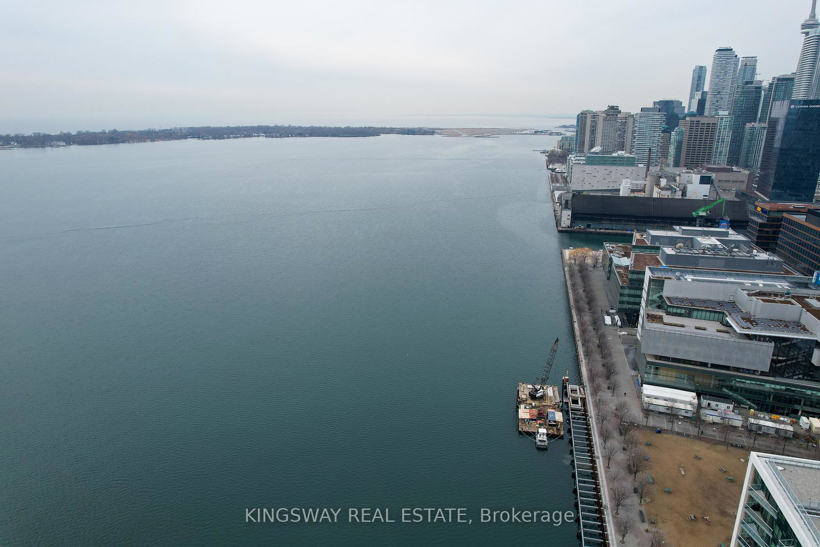 edgewater-drive-toronto-ontario-c12864766
