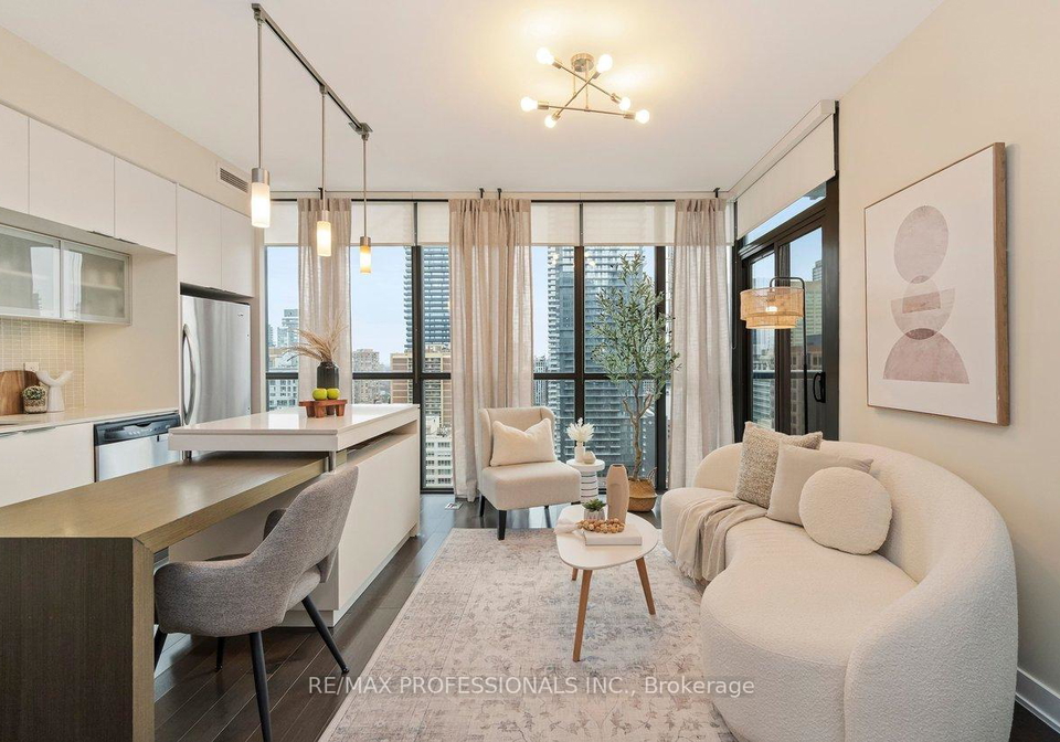 110-charles-street-e-toronto-ontario-c12864774