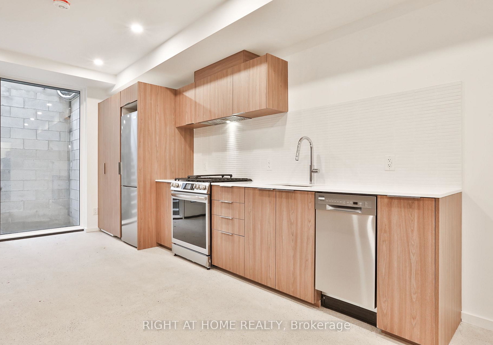 68-foxley-street-toronto-ontario-c12864836