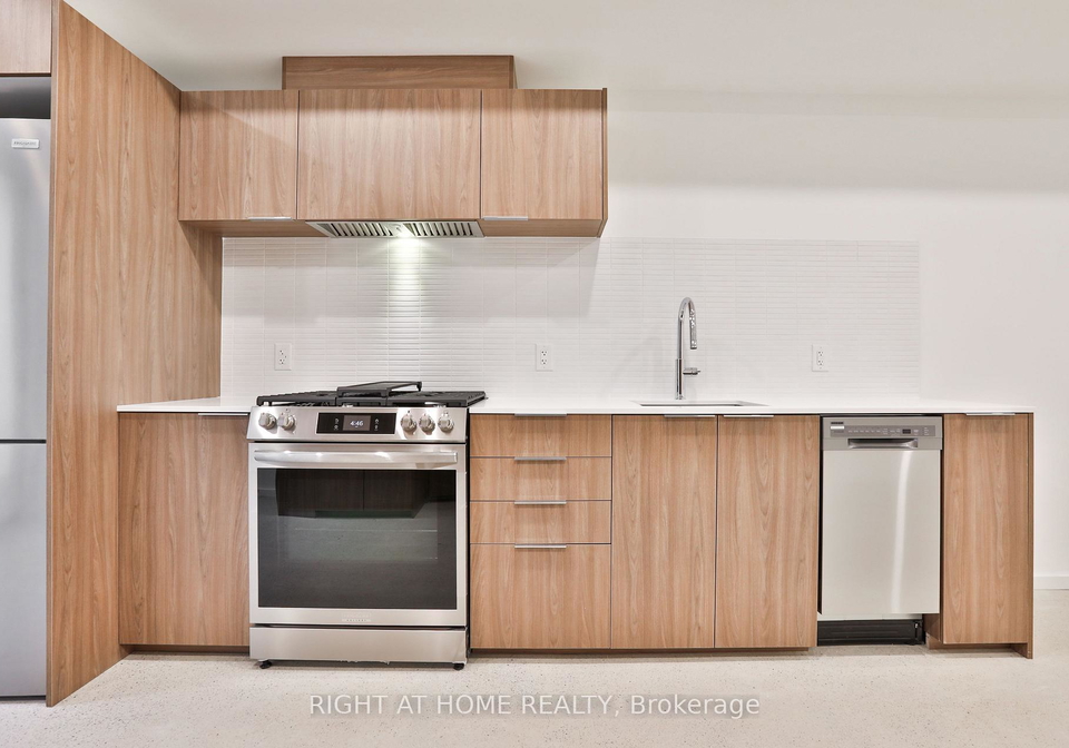 68-foxley-street-toronto-ontario-c12864836