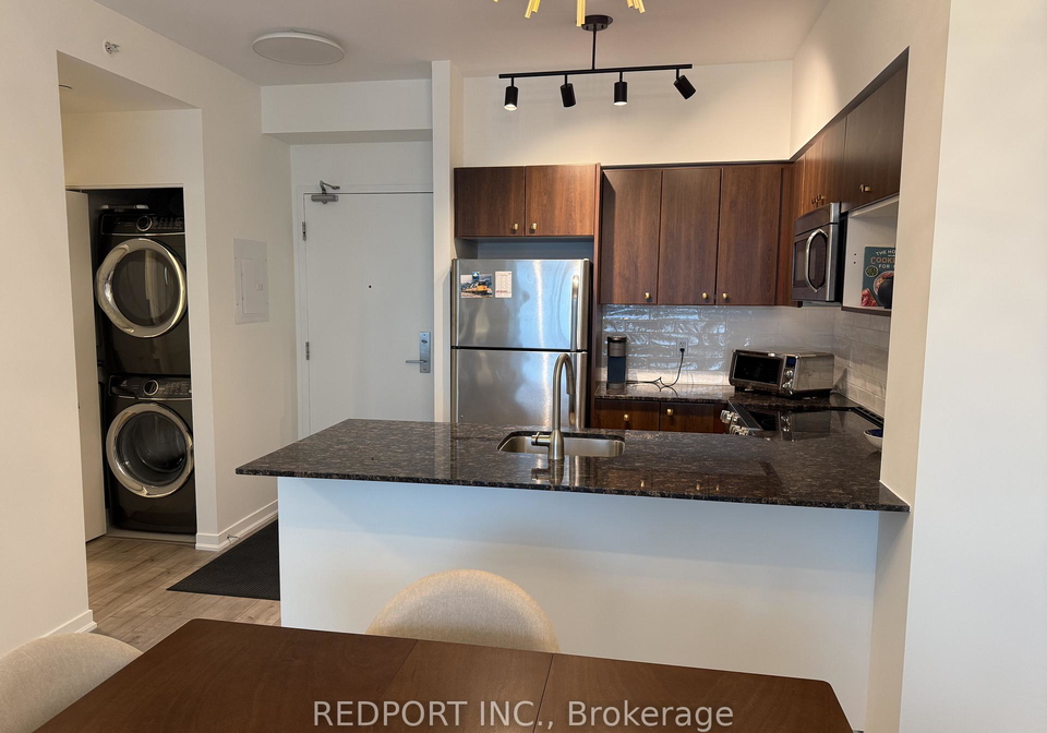 150-east-liberty-street-toronto-ontario-c12865006