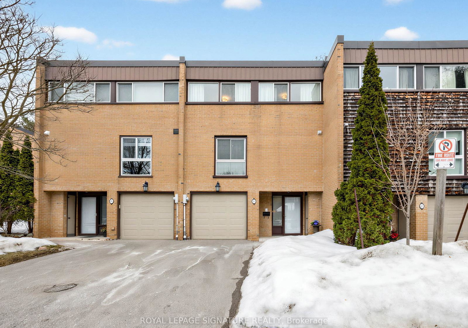 44-paul-markway-north-york-ontario-c12865142
