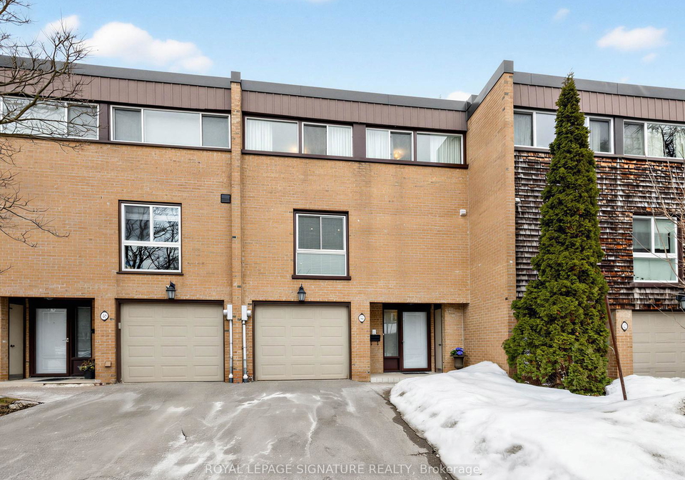 44-paul-markway-north-york-ontario-c12865142