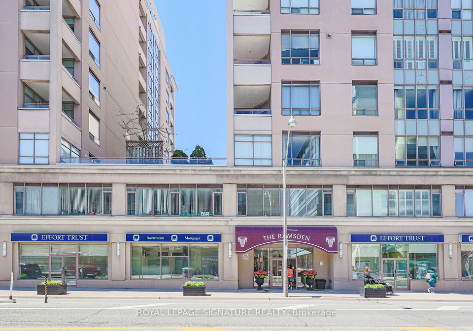 980-yonge-street-toronto-ontario-c12865570
