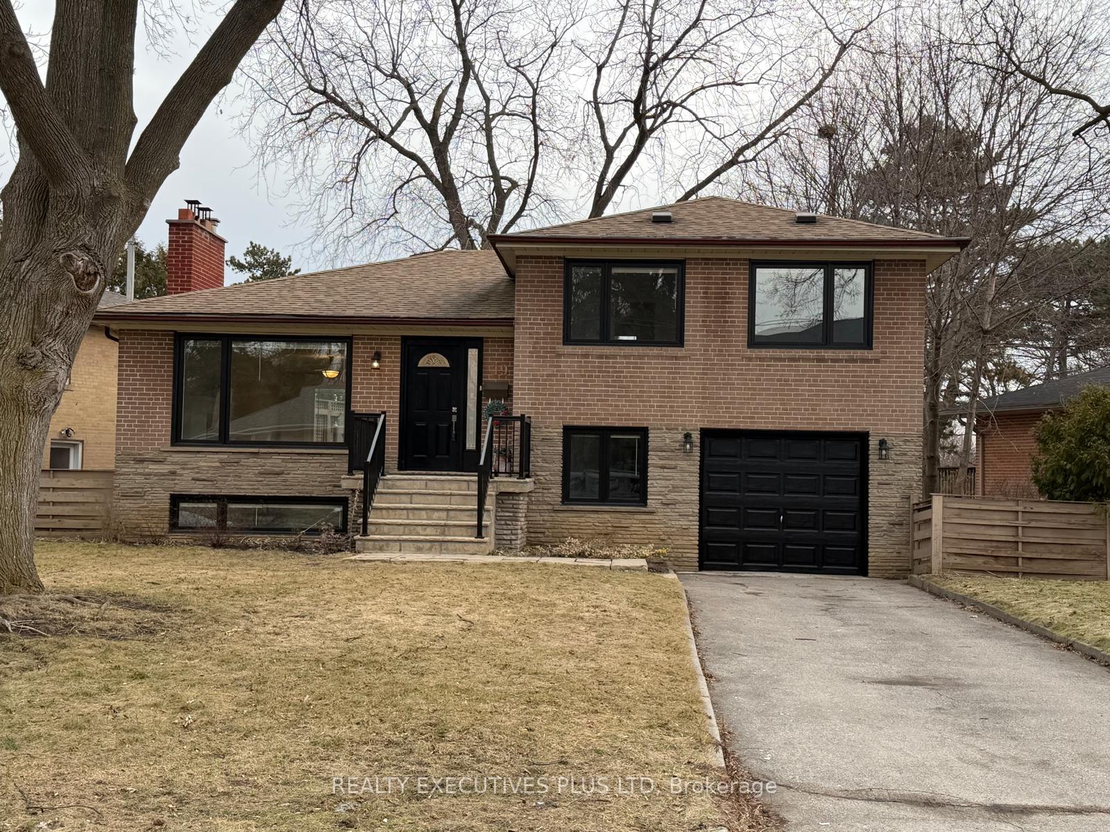 19-brucedale-crescent-north-york-ontario-c12865728