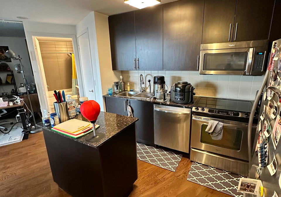 60-berwick-avenue-toronto-ontario-c12865786