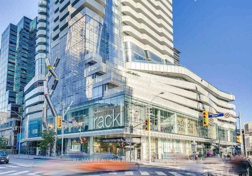 1-bloor-street-e-toronto-ontario-c12865876