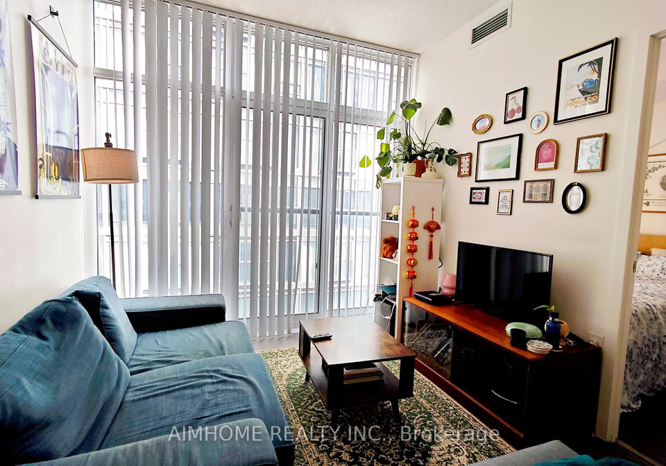 36-lisgar-street-toronto-ontario-c12865938