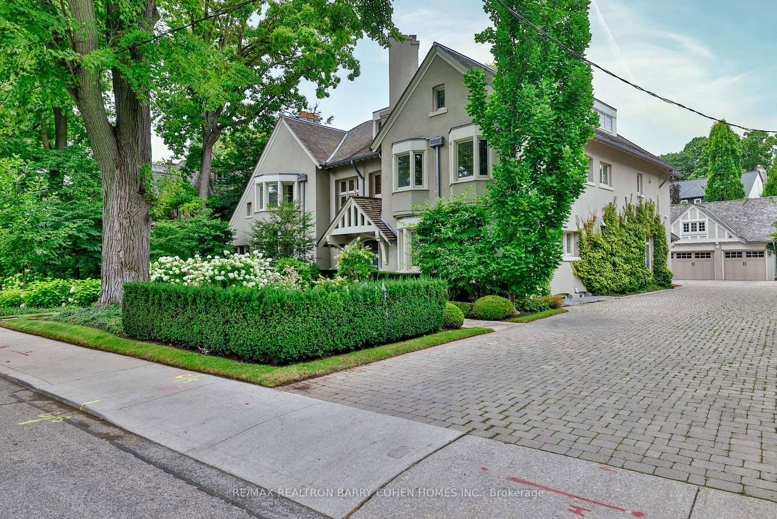 30-whitney-avenue-toronto-ontario-c12865984