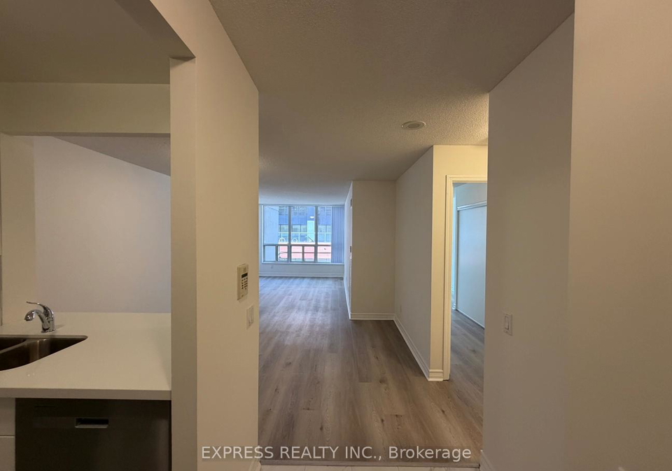 152-st-patrick-street-toronto-ontario-c12866032