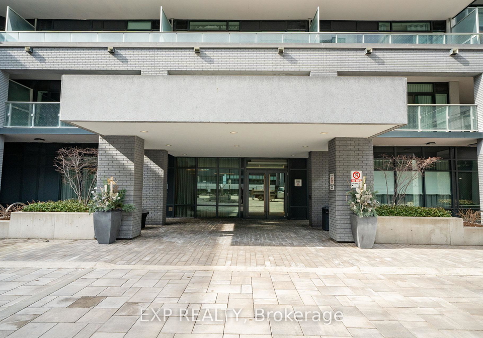 621-sheppard-avenue-e-north-york-ontario-c12866236