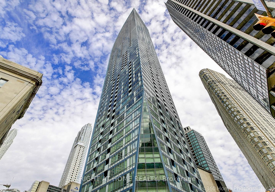 8-the-esplanade-avenue-toronto-ontario-c12866564