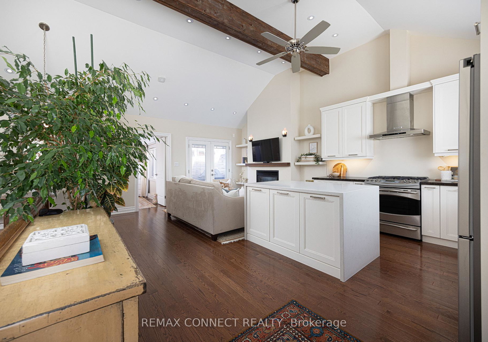 122-robinson-street-toronto-ontario-c12866606
