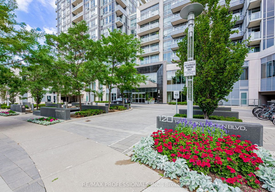 120-harrison-garden-boulevard-north-york-ontario-c12866686