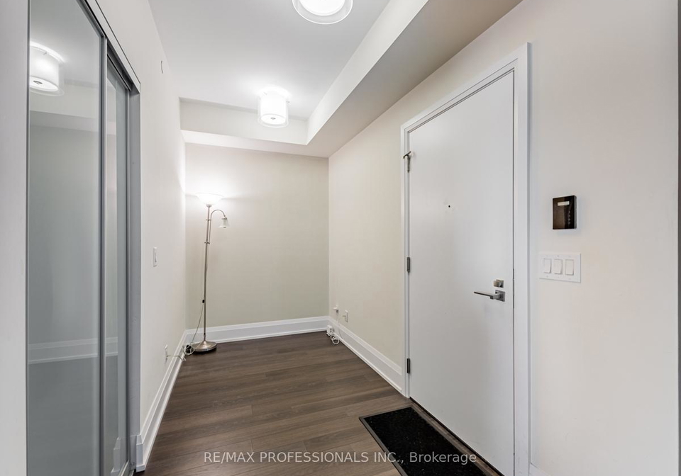 120-harrison-garden-boulevard-north-york-ontario-c12866686