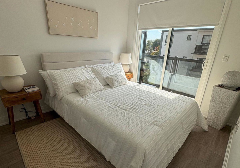 15-brenthall-avenue-toronto-ontario-c12866862