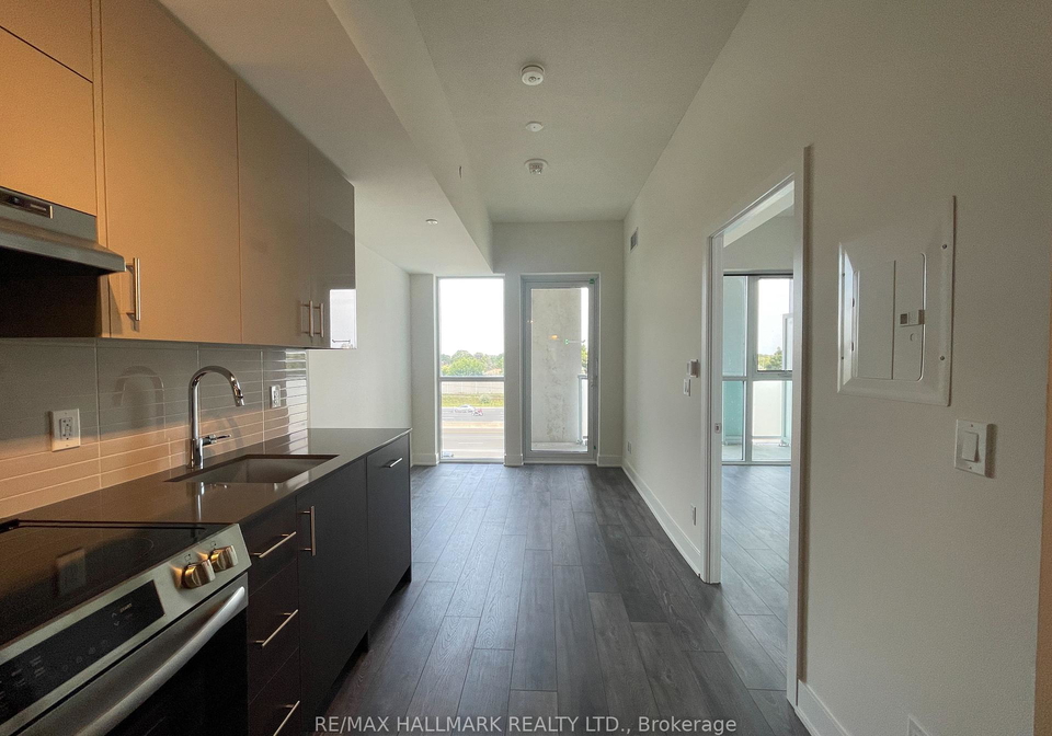 188-fairview-mall-drive-north-york-ontario-c12866978