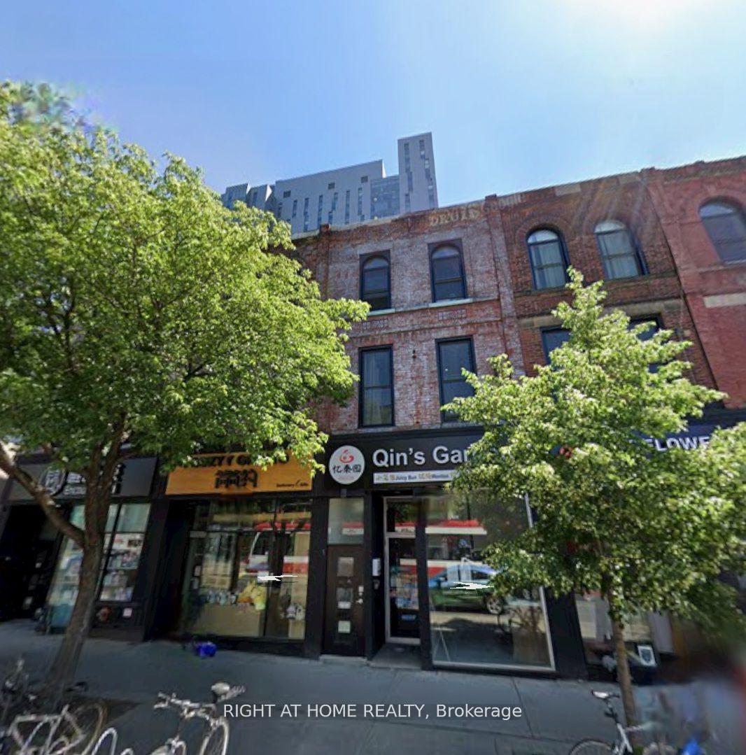 437-spadina-avenue-toronto-ontario-c12867032