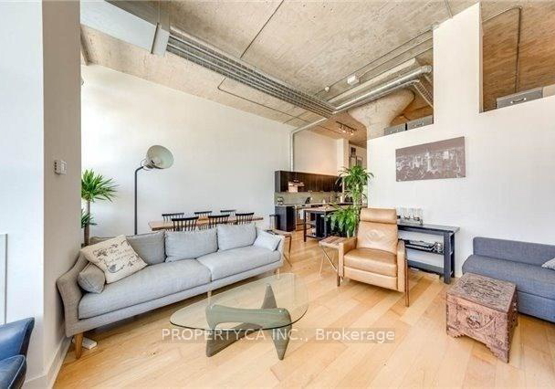 637-lake-shore-boulevard-w-toronto-ontario-c12867342