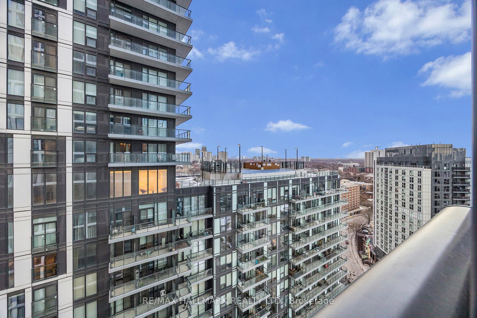 181-dundas-street-e-toronto-ontario-c12867368