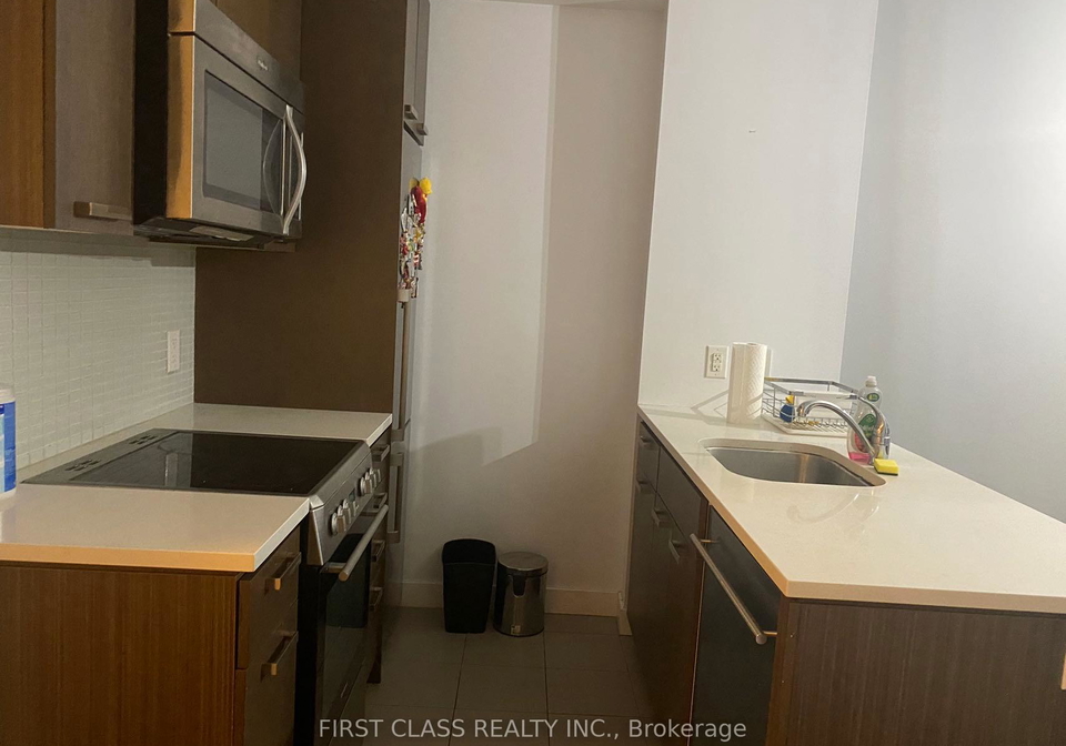295-adelaide-street-w-toronto-ontario-c12867622