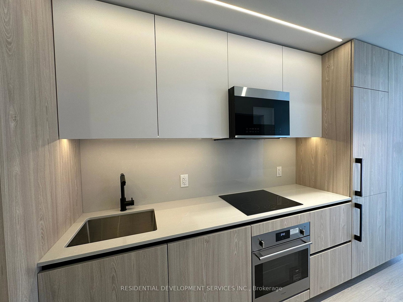 699-sheppard-avenue-e-north-york-ontario-c12867634