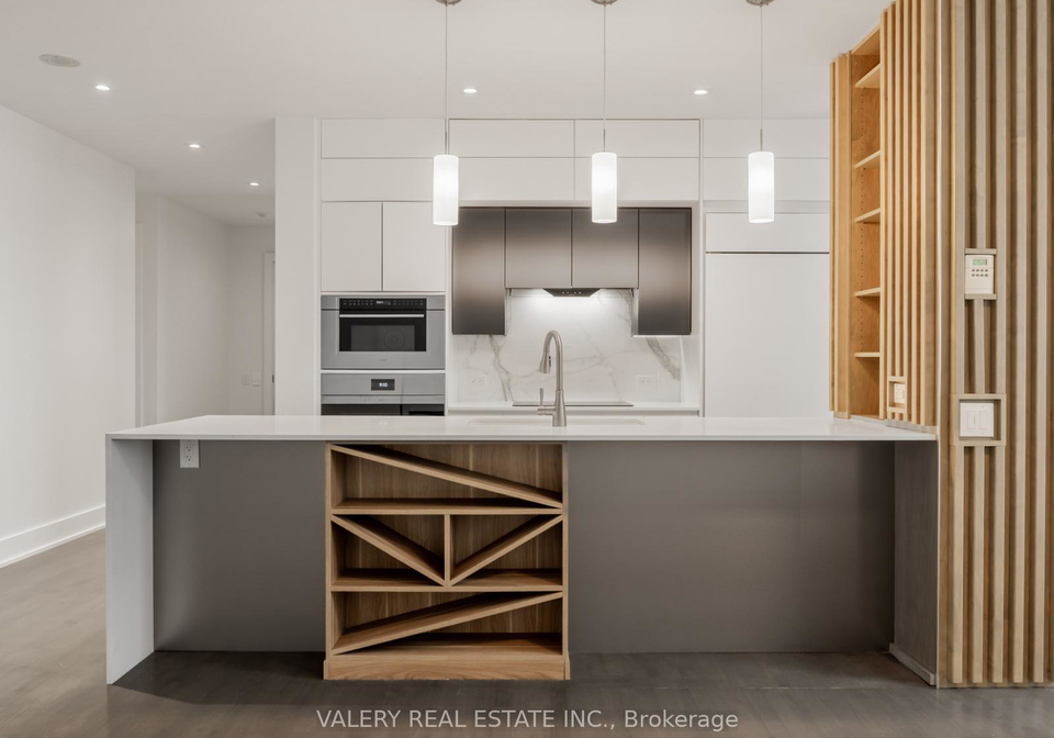 61-yorkville-avenue-toronto-ontario-c12867664