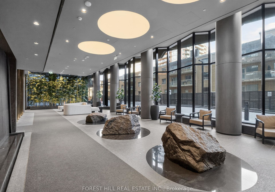 110-broadway-avenue-toronto-ontario-c12867708