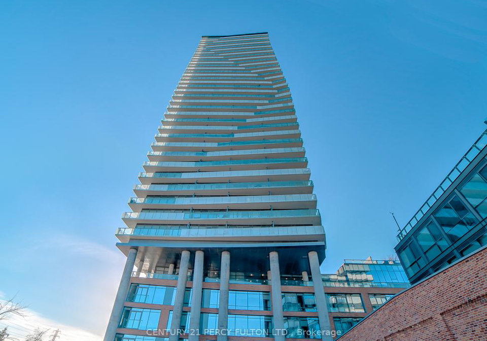 70-distillery-lane-toronto-ontario-c12868596