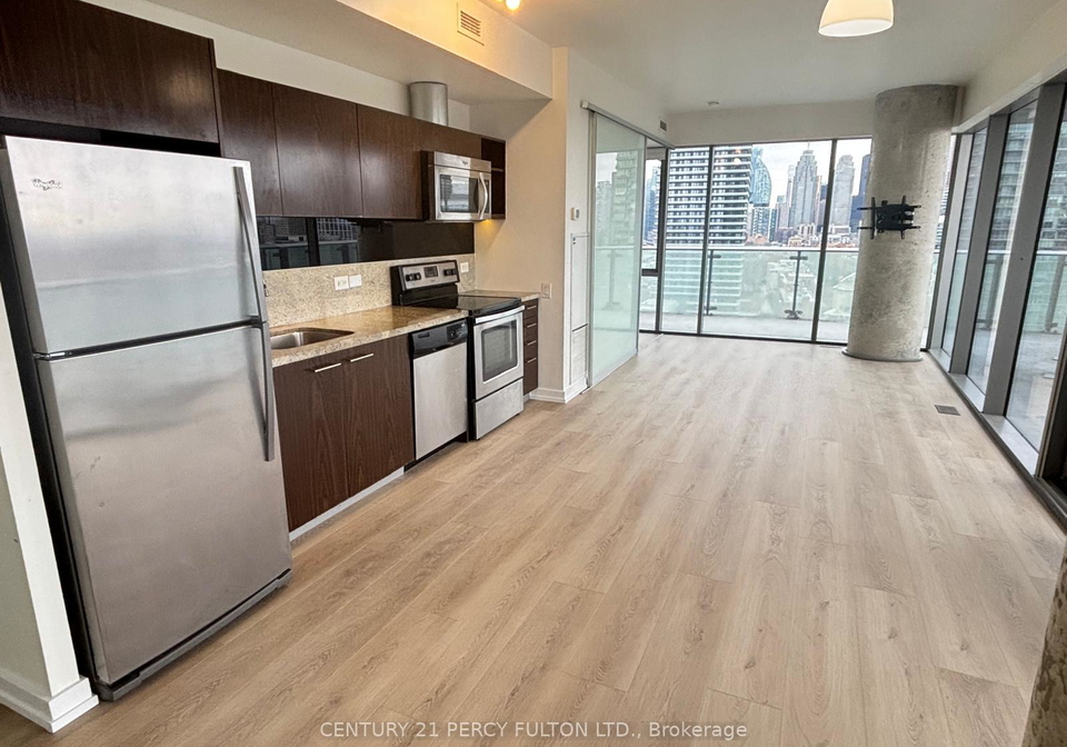 70-distillery-lane-toronto-ontario-c12868596