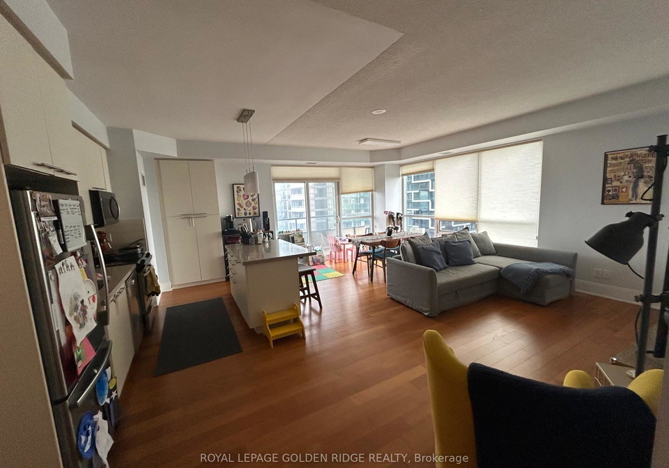 70-roehampton-avenue-toronto-ontario-c12868954