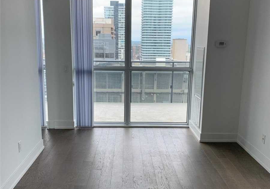 7-grenville-street-toronto-ontario-c12868986