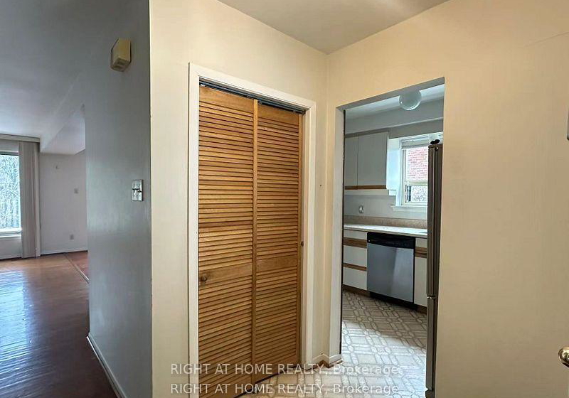 63-cairnside-crescent-north-york-ontario-c12869178