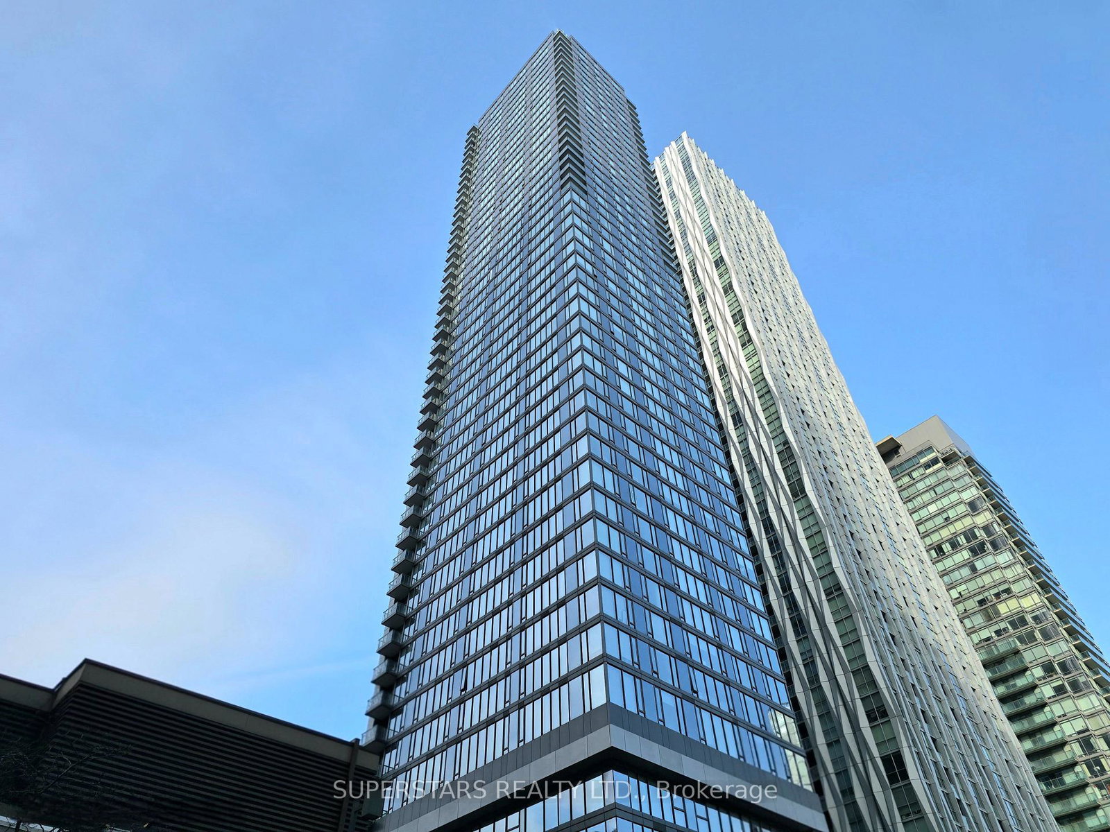 8-cumberland-street-toronto-ontario-c12869252