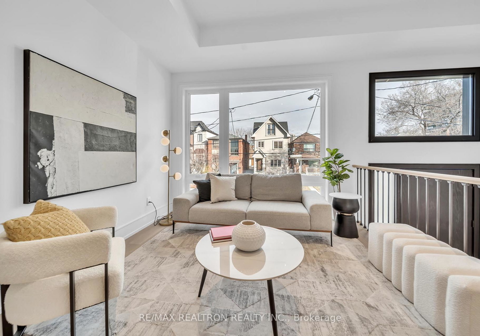 17-lanark-avenue-toronto-ontario-c12869294