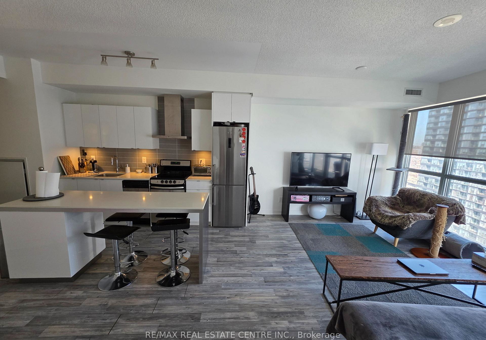 51-east-liberty-street-toronto-ontario-c12869450