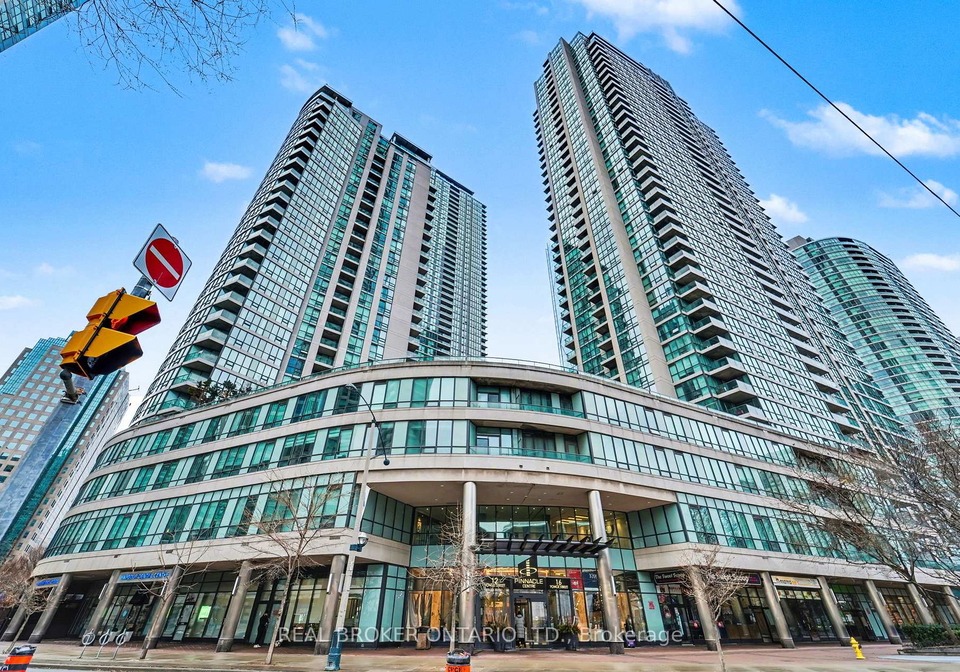 12-yonge-street-toronto-ontario-c12869516