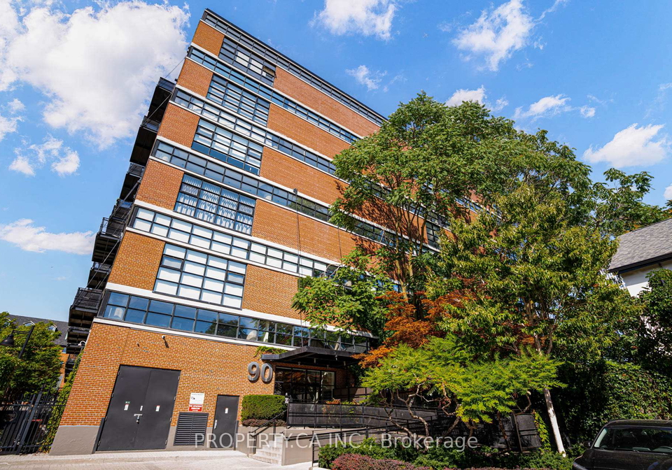 90-sumach-street-toronto-ontario-c12869562
